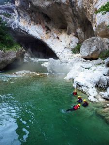 rafting et rando aqua proche de digne les bains